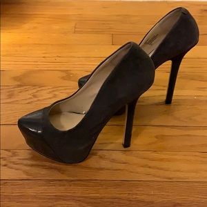 Steve Madden Shoes - Steve Madden Beautey size 6 grey suede pump Steve Madden Shoes - Steve Madden Beautey size 6 grey suede pump